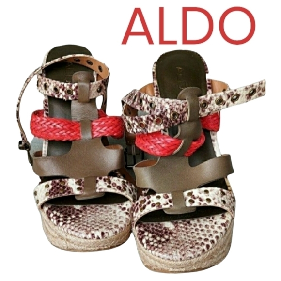 Snake skin print Aldo wedges womens Size 7 - Picture 1 of 7